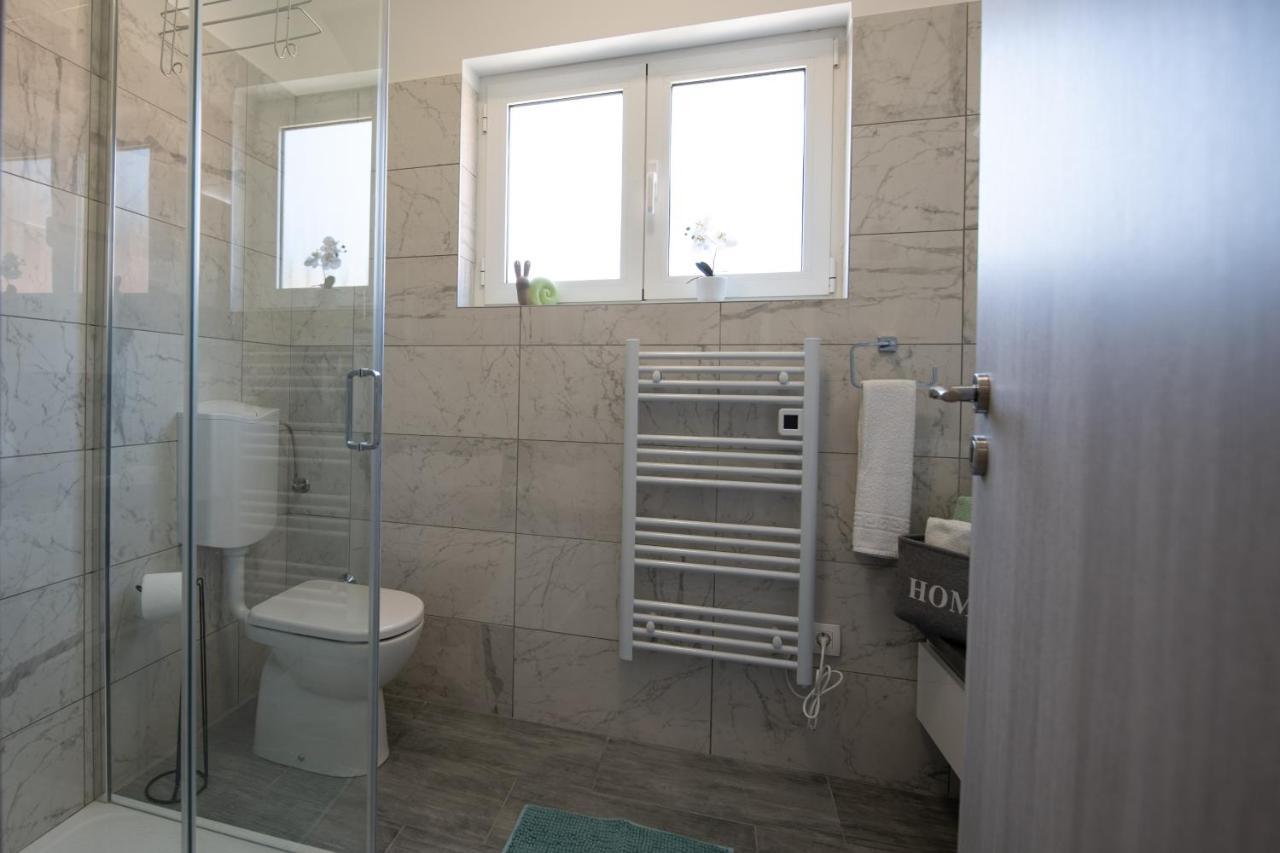 Apartman Rubinic Icici Luaran gambar