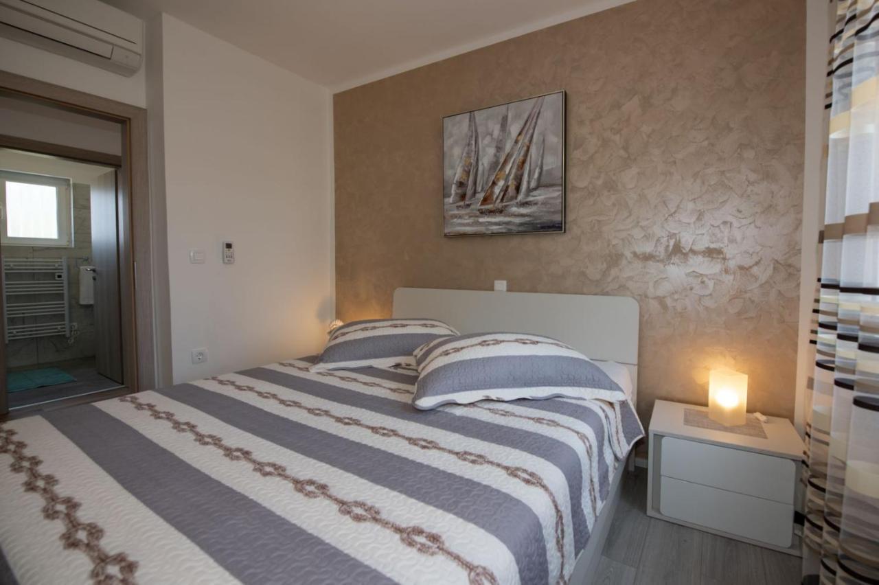 Apartman Rubinic Icici Luaran gambar