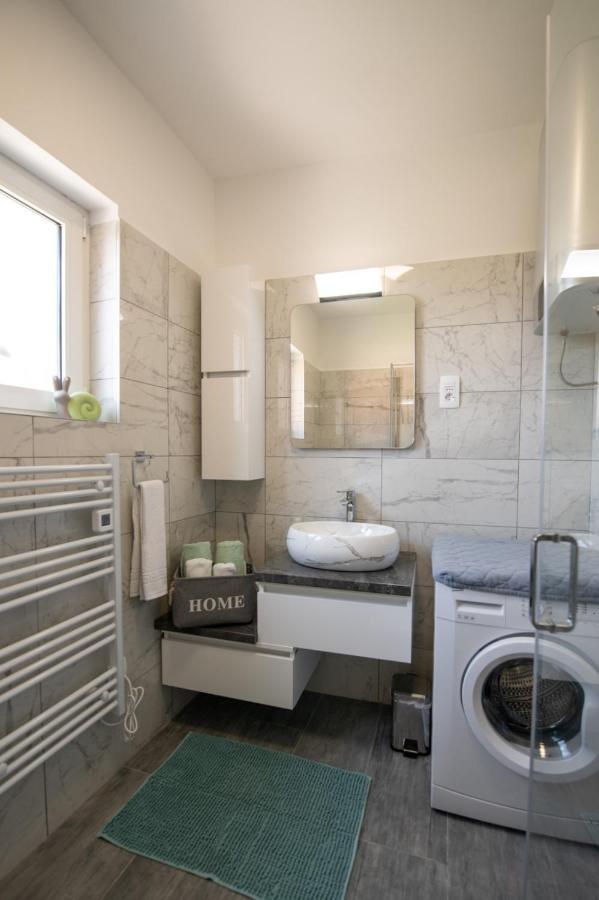 Apartman Rubinic Icici Luaran gambar